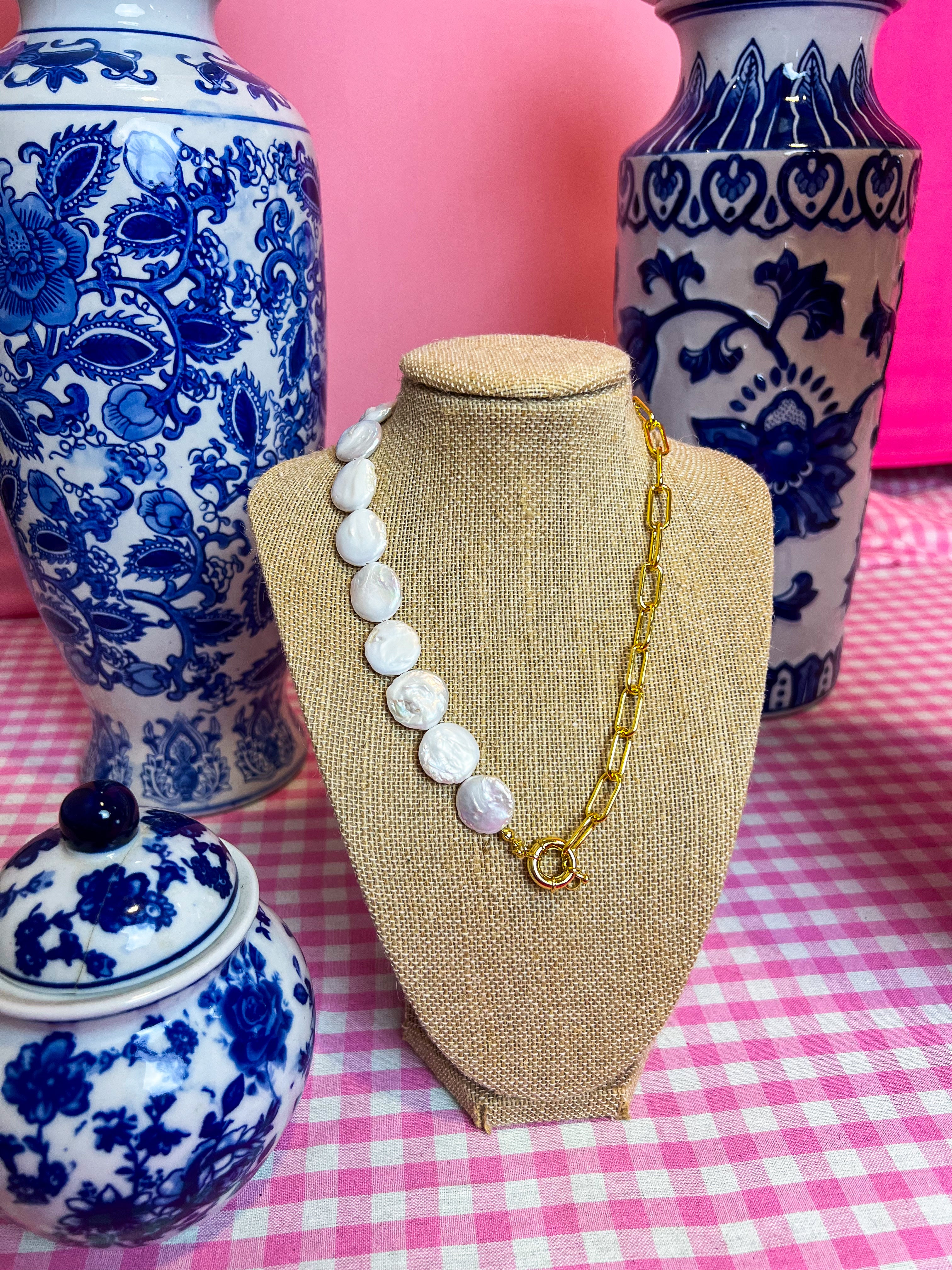 Crushed Pearl Baroque O Paperclip Chain Necklace