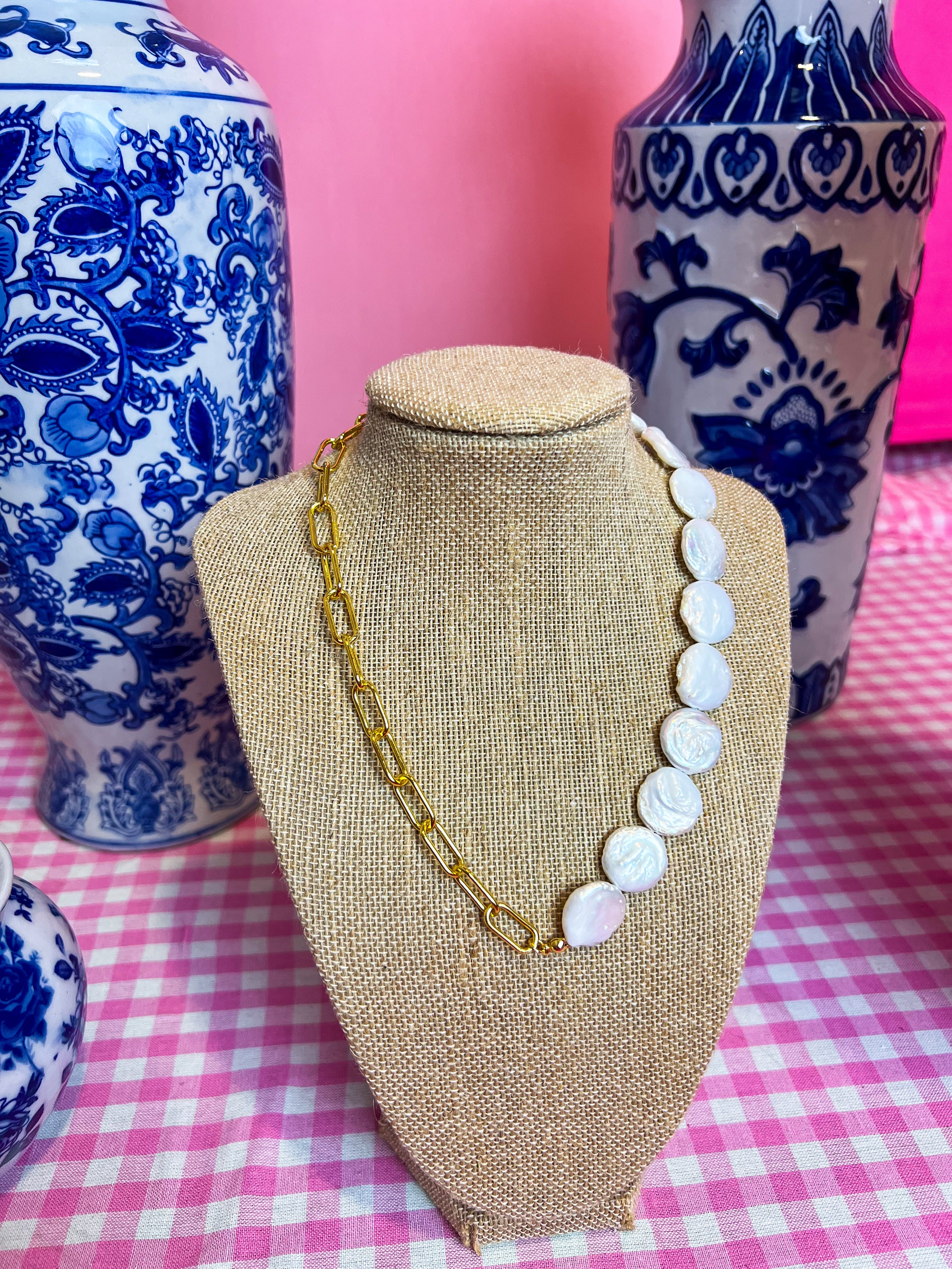 Crushed Pearl Baroque O Paperclip Chain Necklace