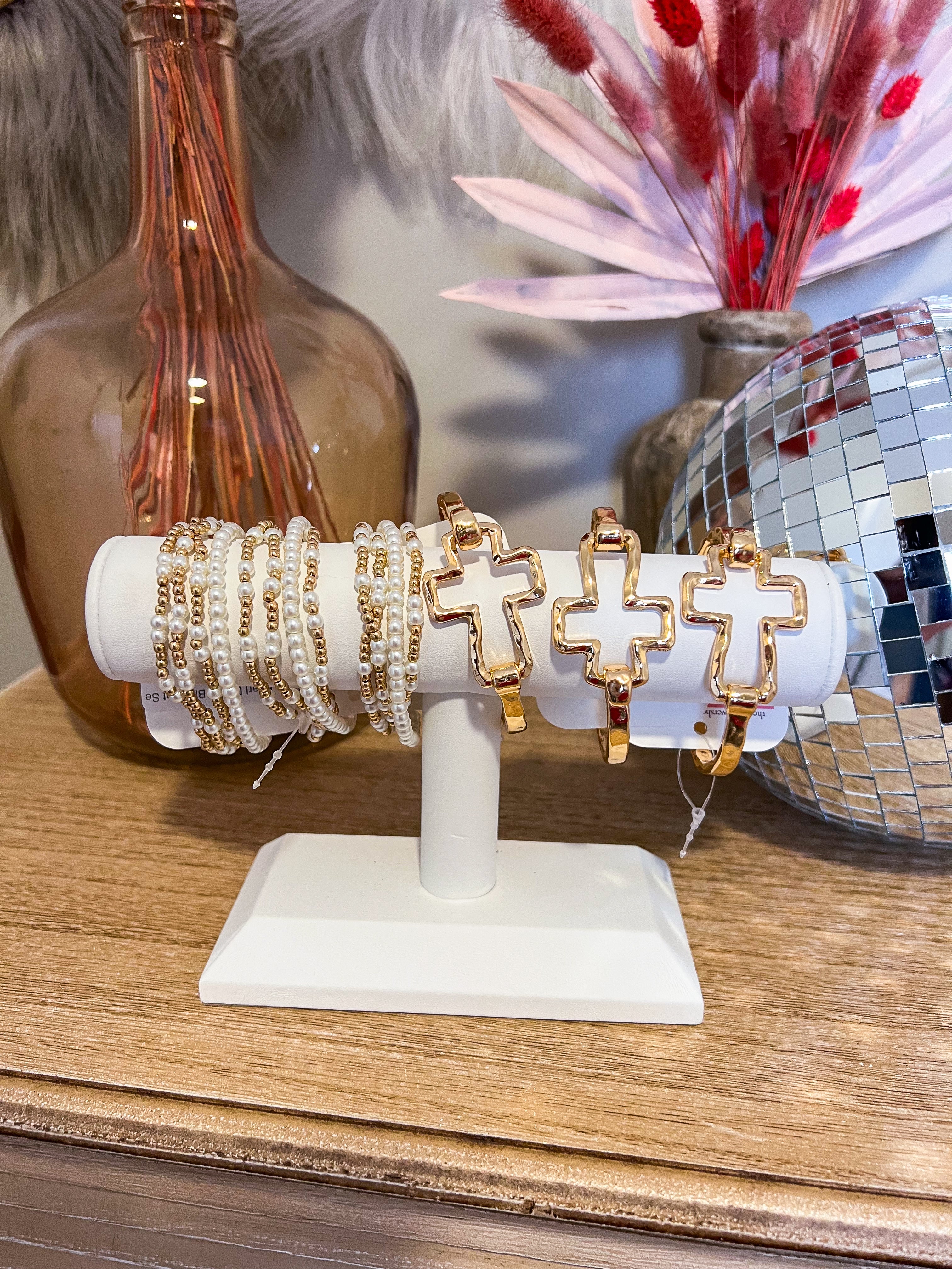 4 Piece Pearl Dainty Bracelet Set