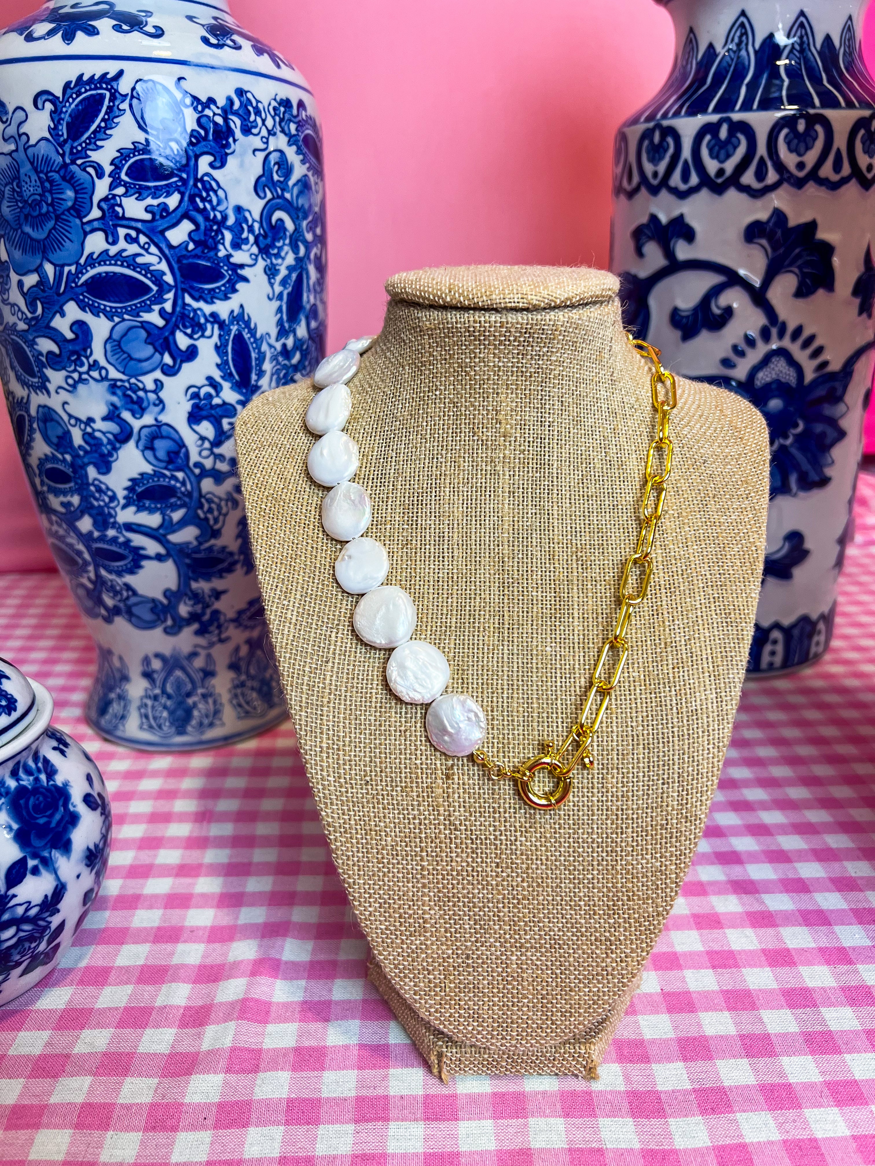 Crushed Pearl Baroque O Paperclip Chain Necklace