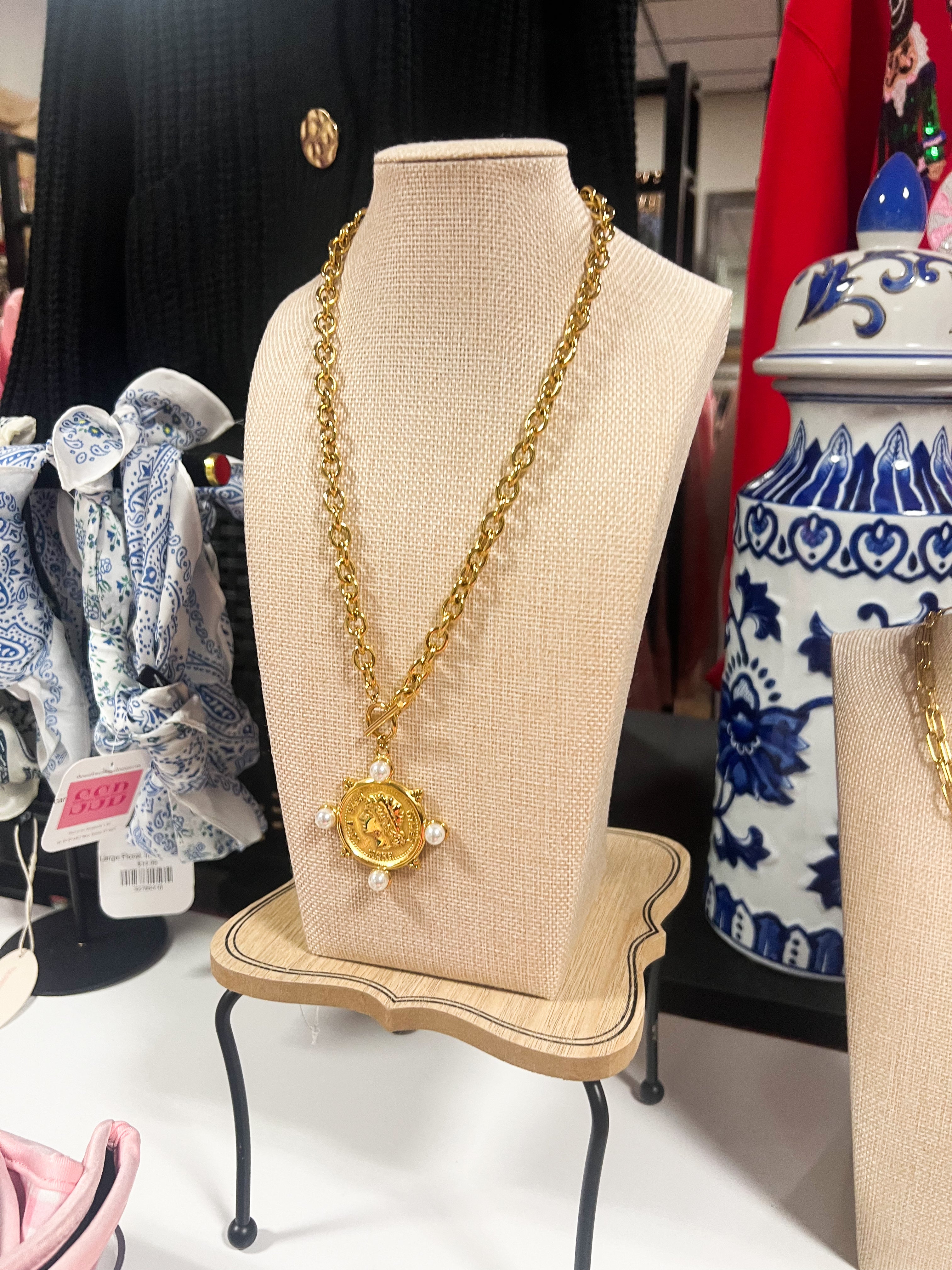 CHANSUTT PEARLS Coin Gold Necklace