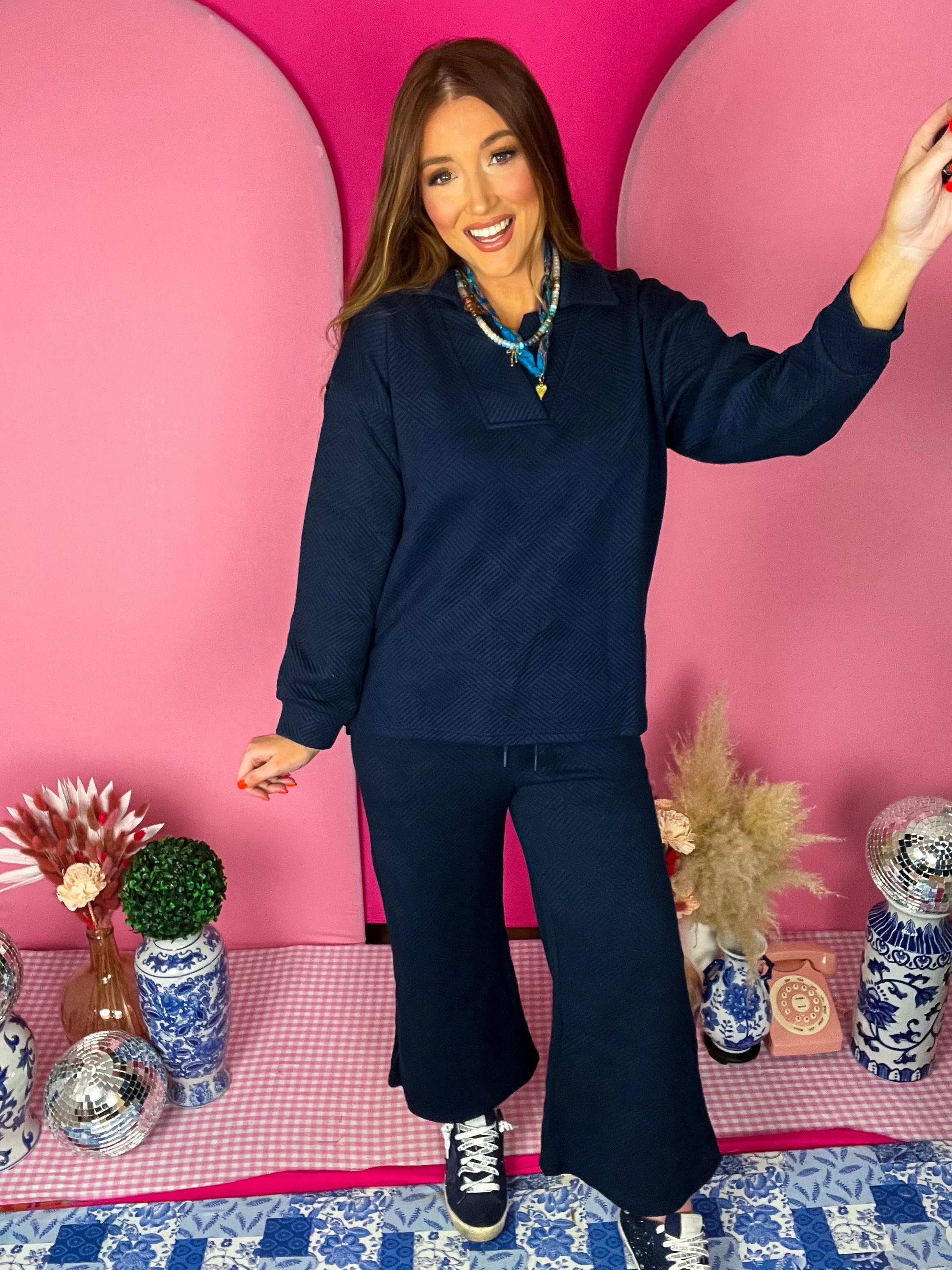 Navy Texture Wide Cropped Pants